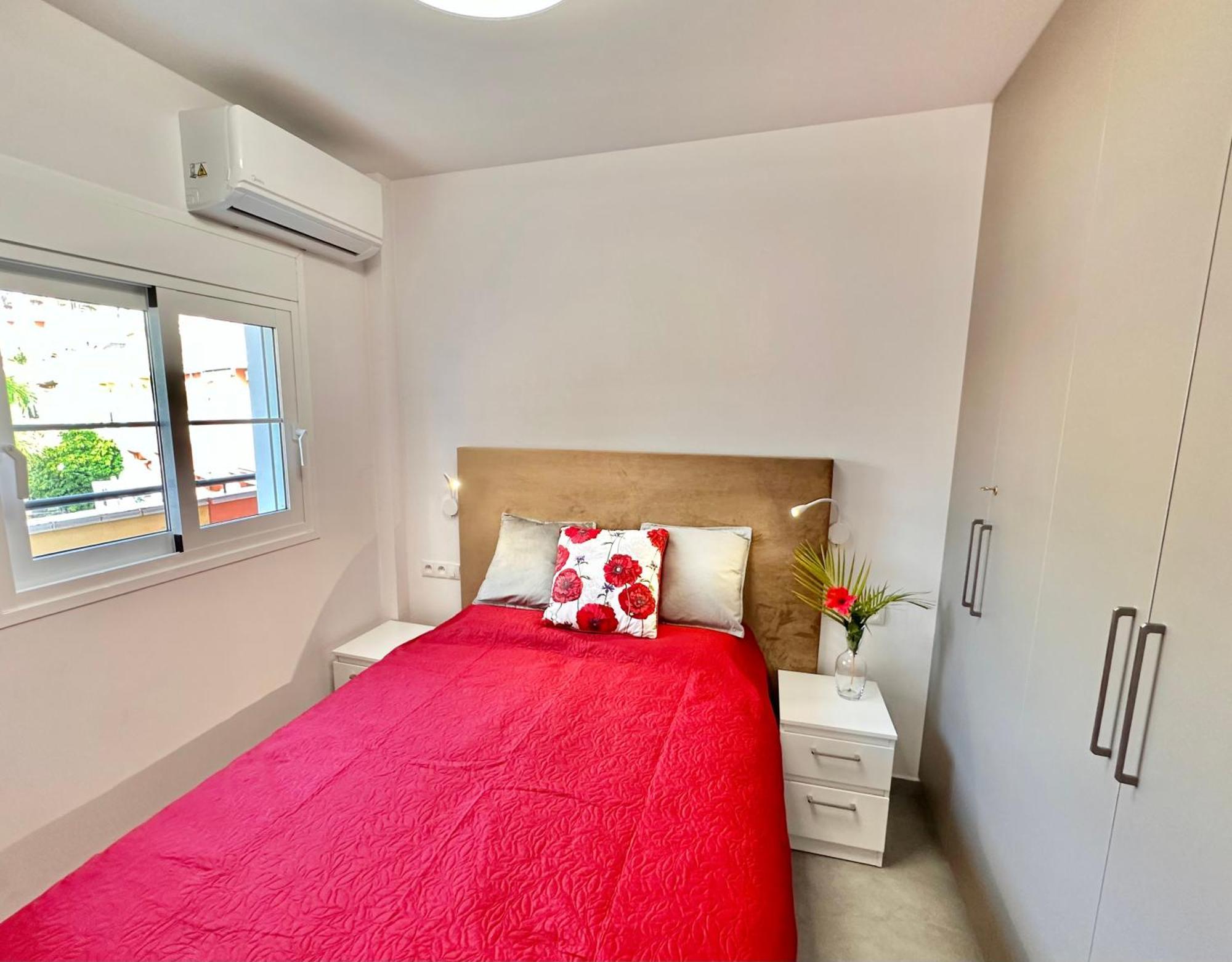 Sunset Apartment 2 & Heated Pool Los Cristianos  Exterior foto